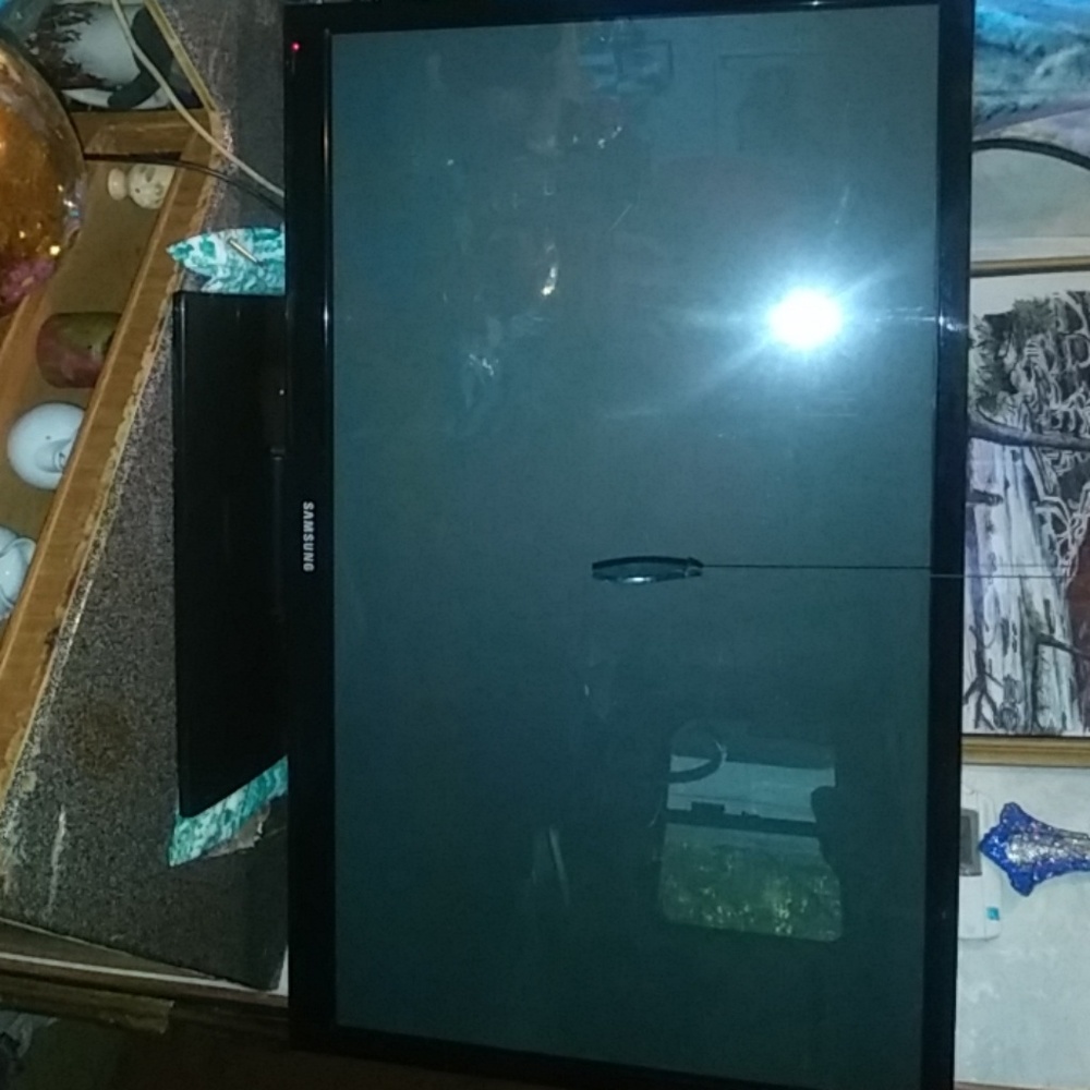 Flat screen 52 inch